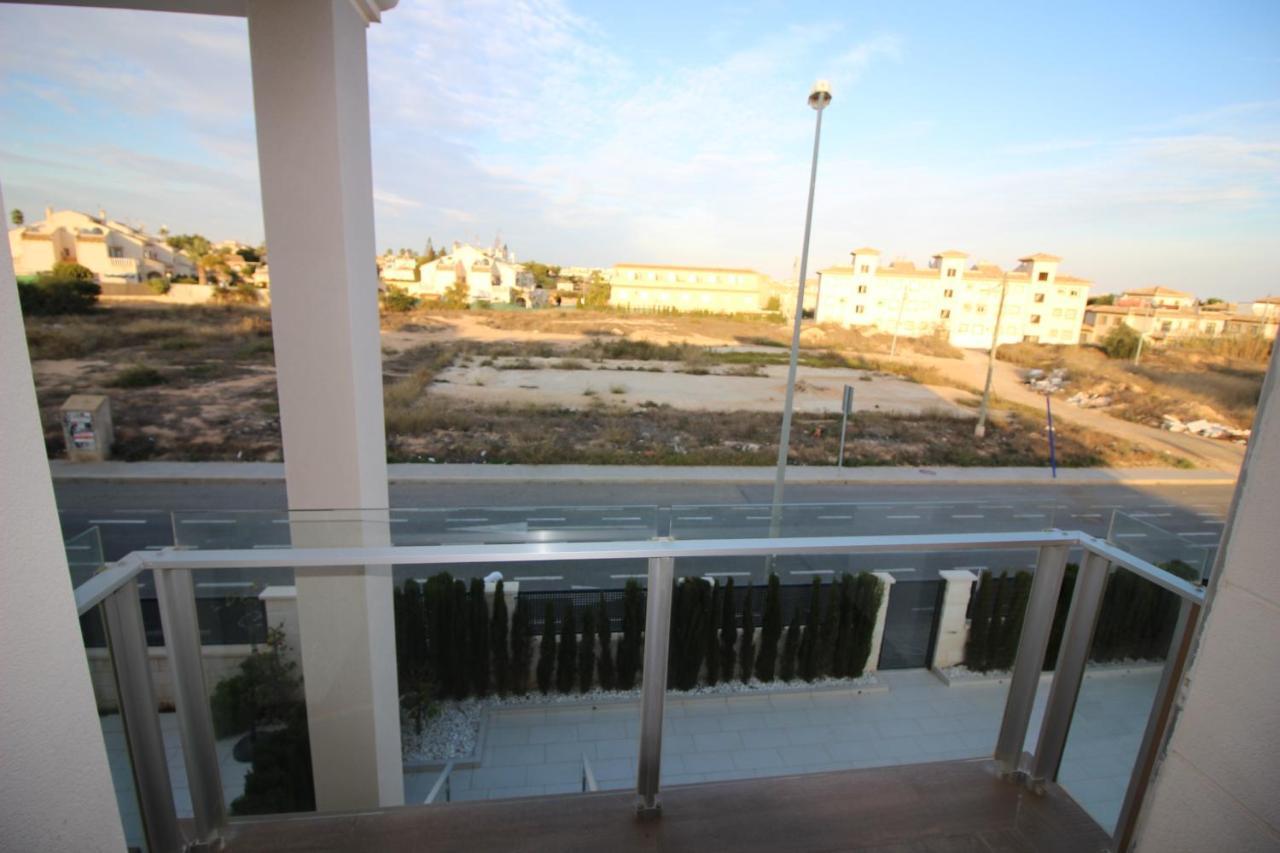 La Zenia Bulevard Apartments Плая Фламенка Екстериор снимка